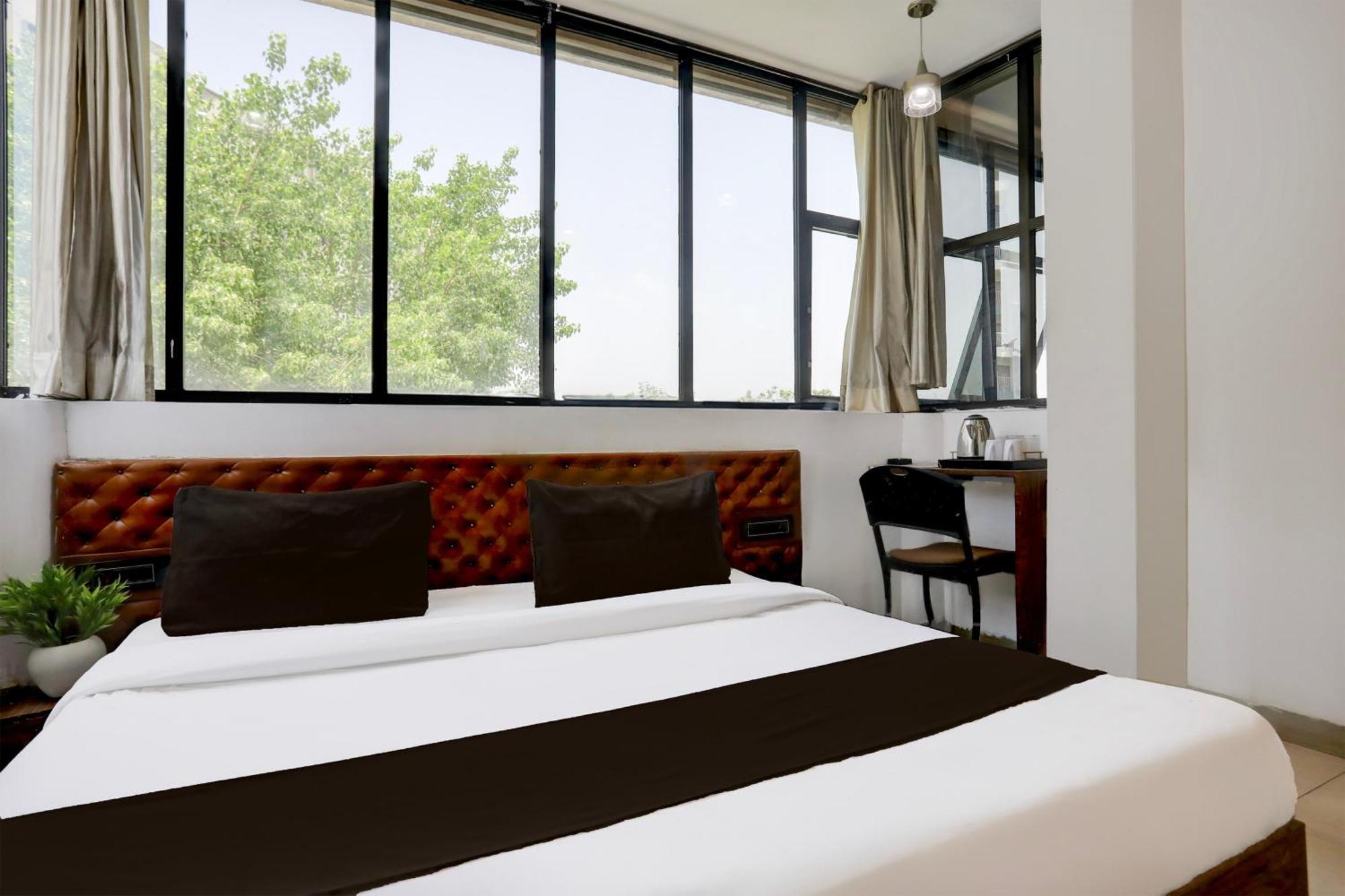 בהופאל Super Hotel O Mp Nagar Near Rachna Tower מראה חיצוני תמונה
